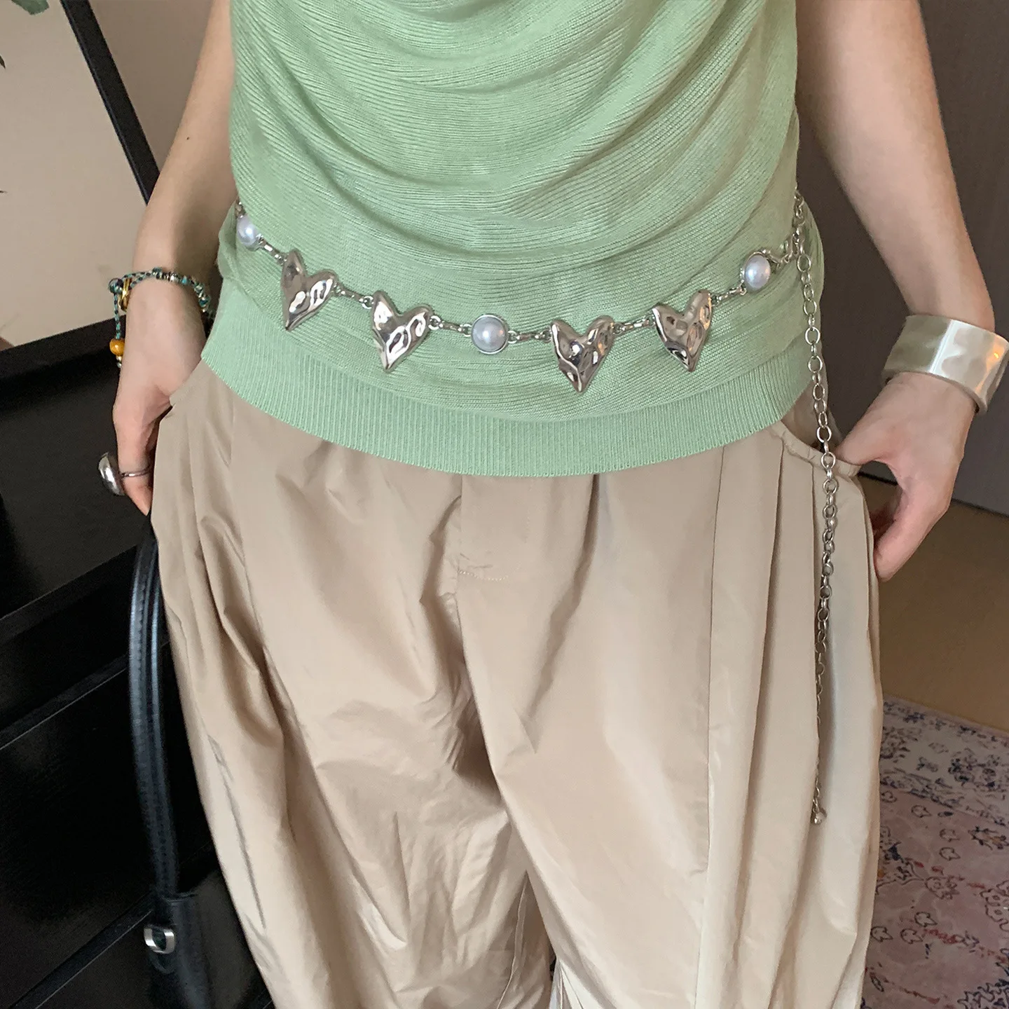 

Серебряная поясная цепочка в форме сердца в богемном стиле, женская высококачественная юбка в стиле ретро, джинсовая цепочка, декоративный пояс