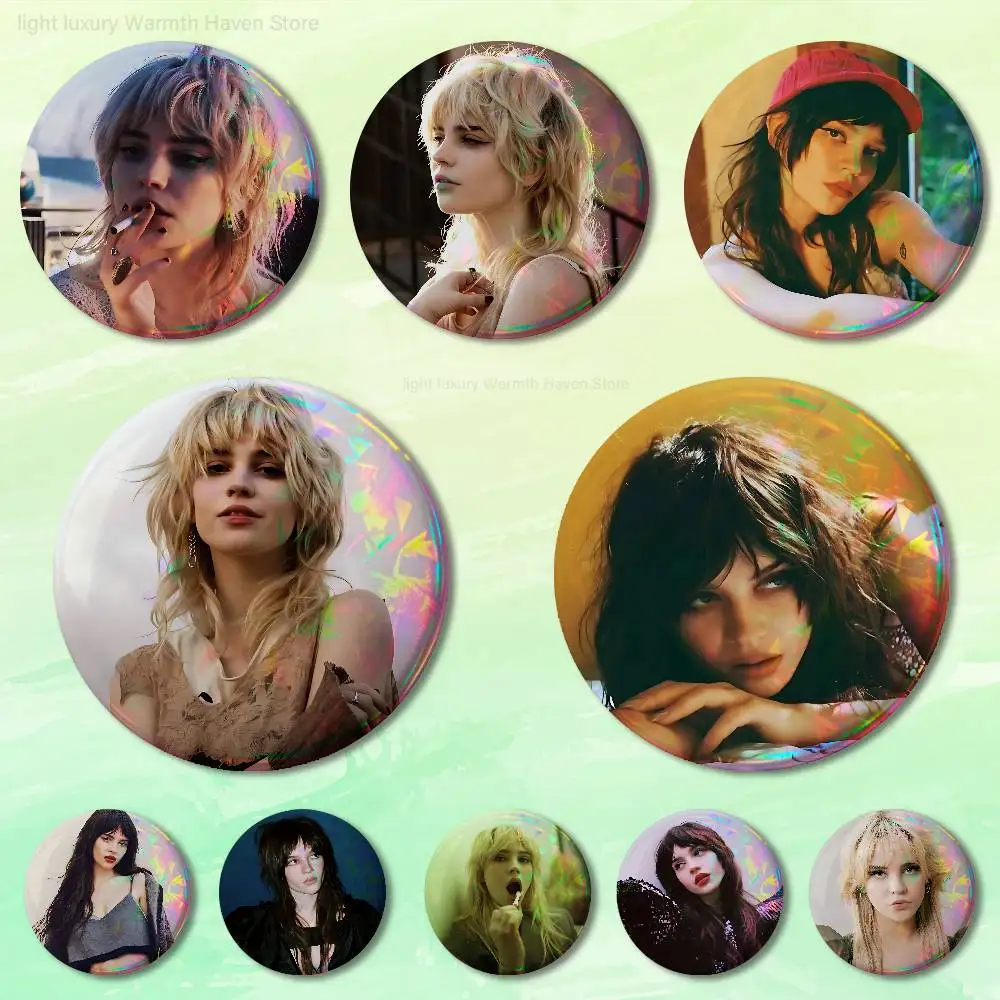 

Actor S-Sophie T-Thatcher Custom Badges 75mm 44mm 25mm Brooch Backpack Hat Enamel Pins Accessories Toys Gifts