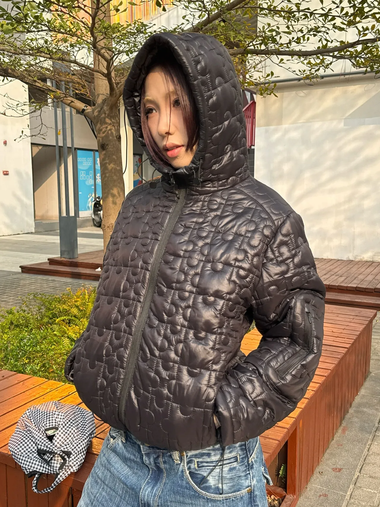 

Зимняя утепленная хлопковая куртка MMBBT с капюшоном на молнии, женская свободная повседневная универсальная верхняя одежда с узором в виде пазлов, для поездок на работу