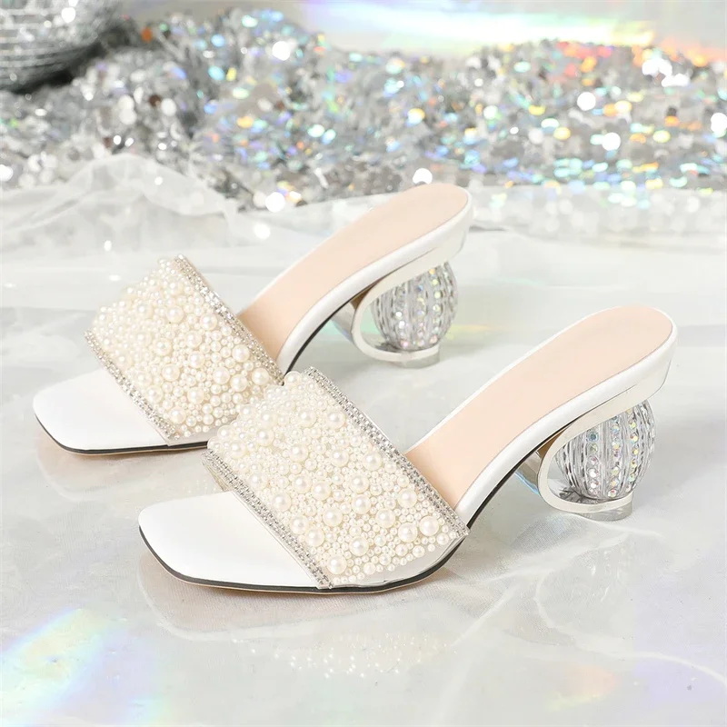 Eilyken Designer PVC Transparent Pearl Women Slippers Summer Open Toe Crystal Diamond Round Heels Ladies Shoes