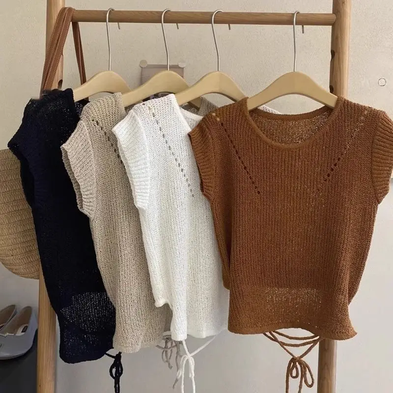 

Ice Silk Knitted Shirt Women Short Sleeve Thin Edition 2025 New Summer Fashionable Aging Summer Hoodie Short Hollow Top