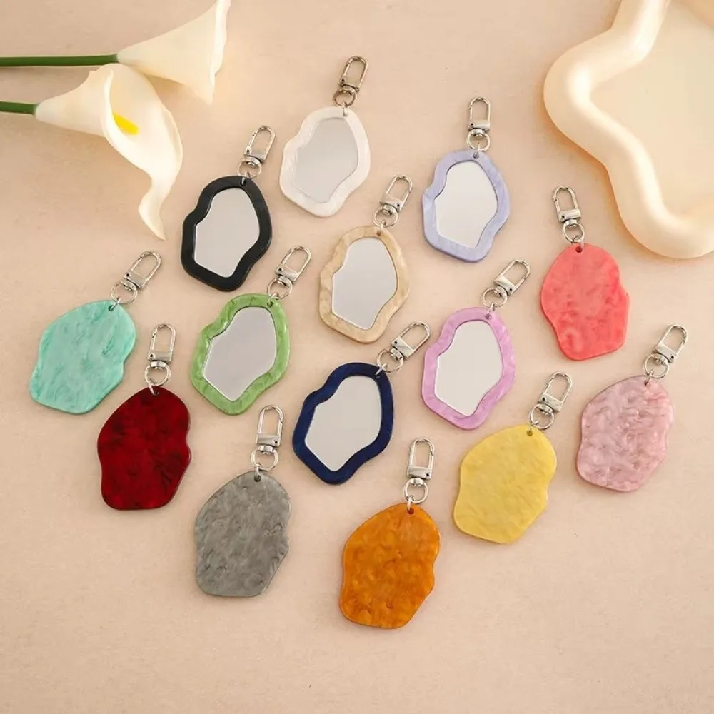 Irregular Design Makeup Mirror Keychain Resin Material Keychain Attachment Bag Charm Pendant Pendant Style