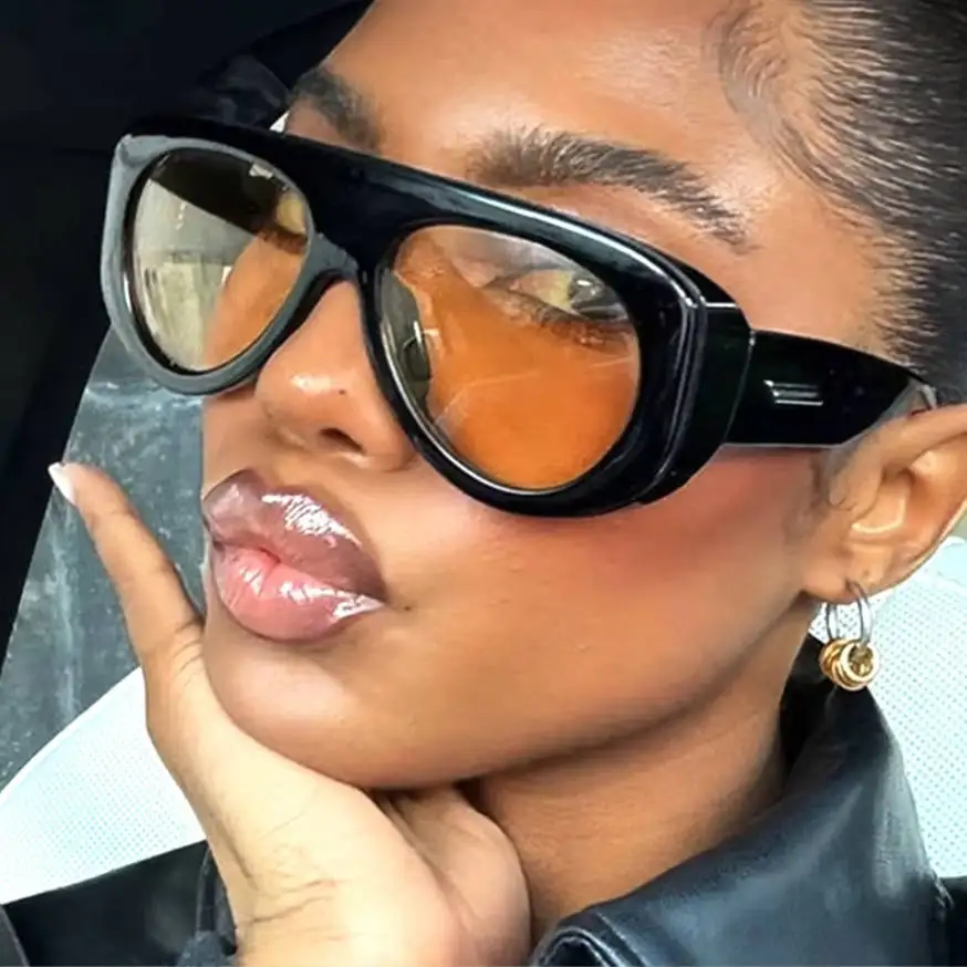 Vintage-Sonnenbrille mit dickem Rahmen und Streifenmuster, oval, für Damen, neue Modemarke, Y2K, gelb, Farbverlauf, Sonnenbrille für Herren, Punk, Hip-Hop-Stil