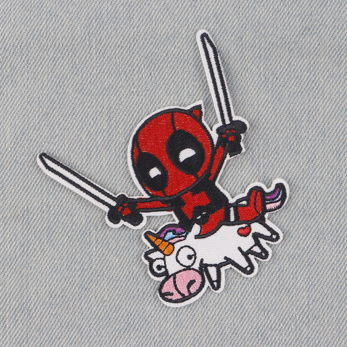 Cartoon Movies Hero Dead Patch sui vestiti toppe ricamate carine Cool Man badge Iron On Patch accessori di abbigliamento fai da te