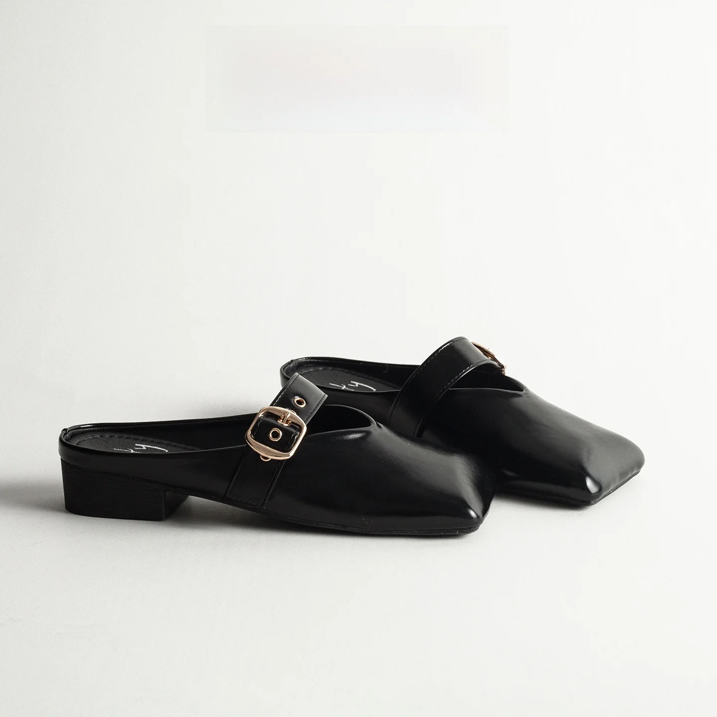 

Retro Women's Mule Mary Jane Shoes Spring 2026 New Style Full Grain Leather Slip-On Casual round Toe Platform Synthetic Inner