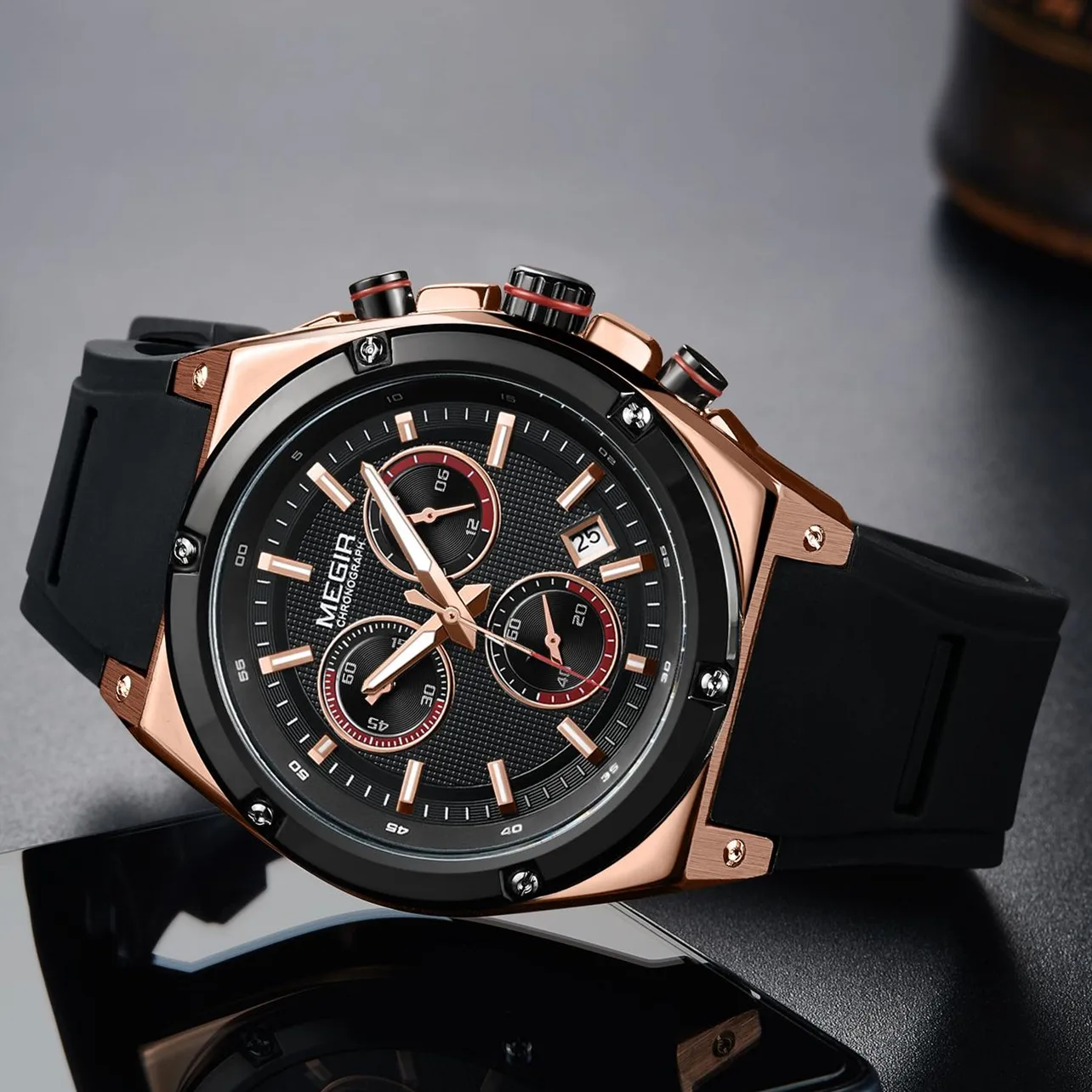 

MEGIR Top Luxury Watches For Men Chronograph Date Man Quartz Watch Waterproof Leather Fashion Business Men's Wristwatch Reloj