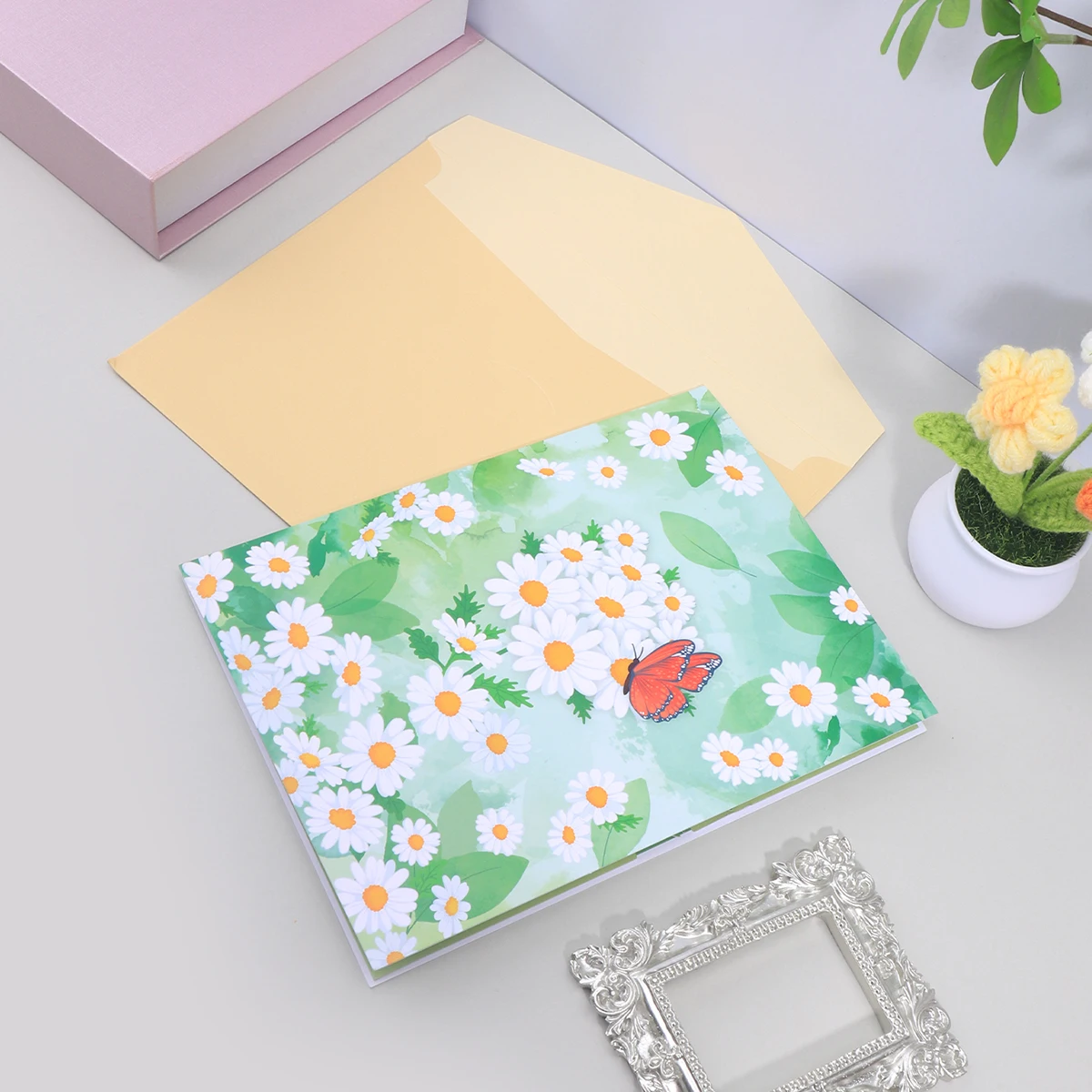 Vintage Daisy & Butterfly 3D Pop Up Mother's Day Card,Handmade Creative Greeting Card Envelope, Gift for Mom,Thank You Card