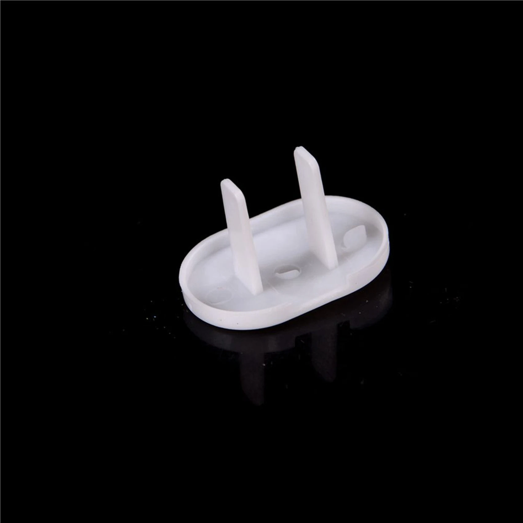 

300Pcs Anti Electric Shock Plugs Protector Cover Cap Power Socket Electrical Outlet Baby Children Safety Guard Two Holes