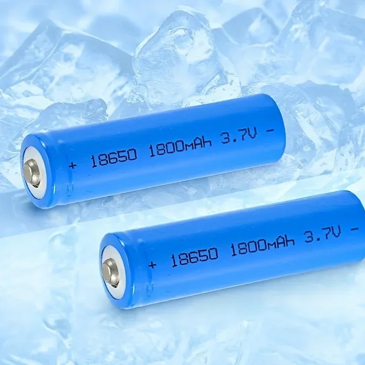

3.7V 18650 lithium rechargeable high light flashlight with large capacity button top used for flashlight and doorbell battery