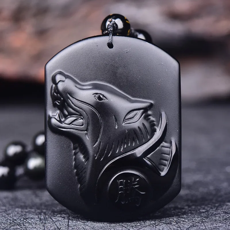 Vintage Obsidian Wolf Head Amulet Pendant Engraved Necklace for Men and Women Lucky Amulet Fashion Jewelry Gift