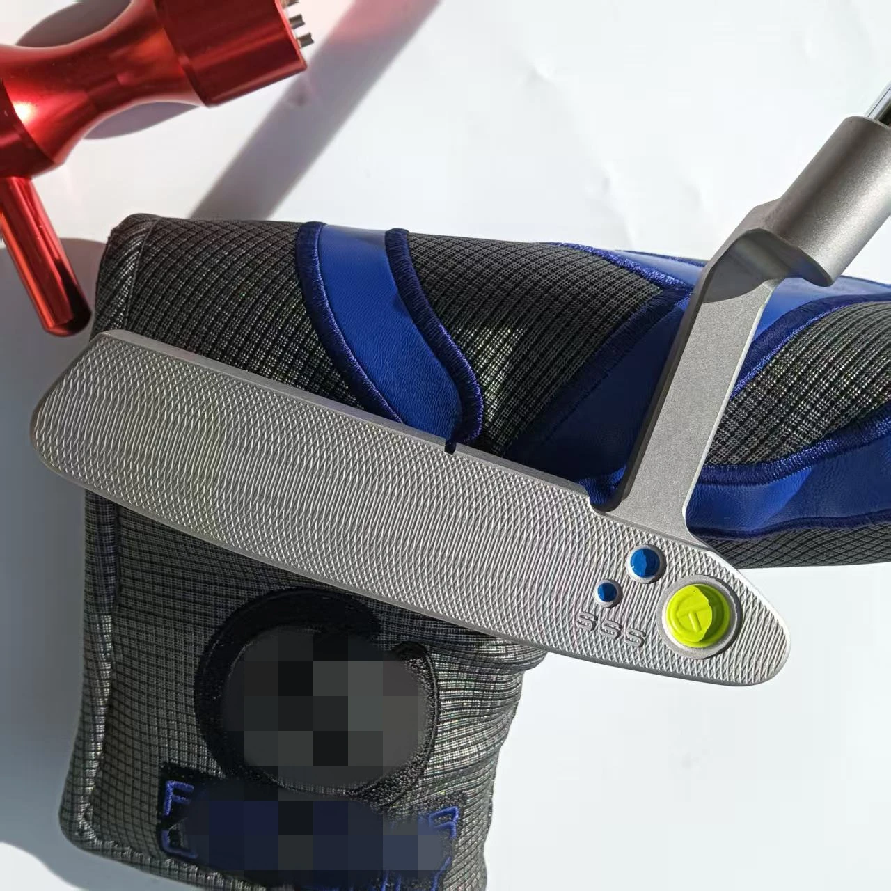 

퍼터 GOLF PUTTER MASTERFUL TOUR TYPE SSS Golf Club Circle Come with Cover The Weights is Removable