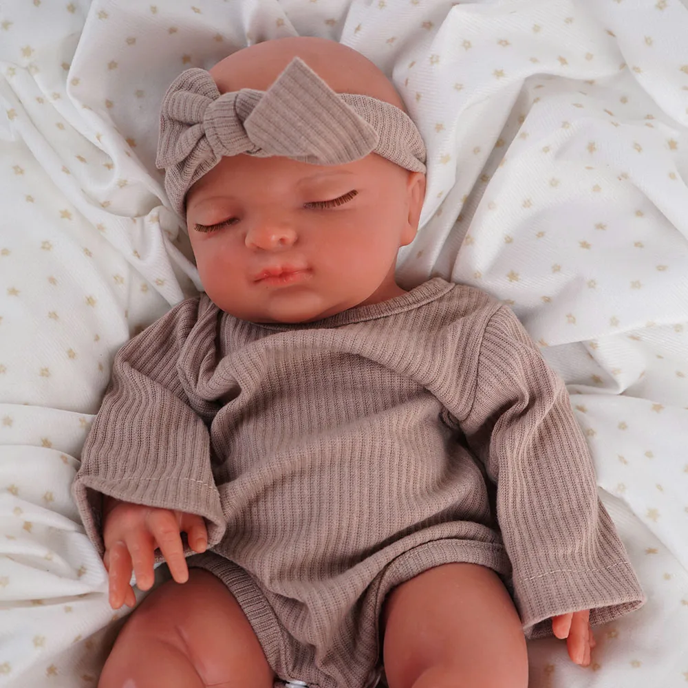 Silicone Reborn Doll Real Touch Detailed Craft Reborn Doll for Senior Reborn Collectors Hobby Display Desktop Ornament Gift