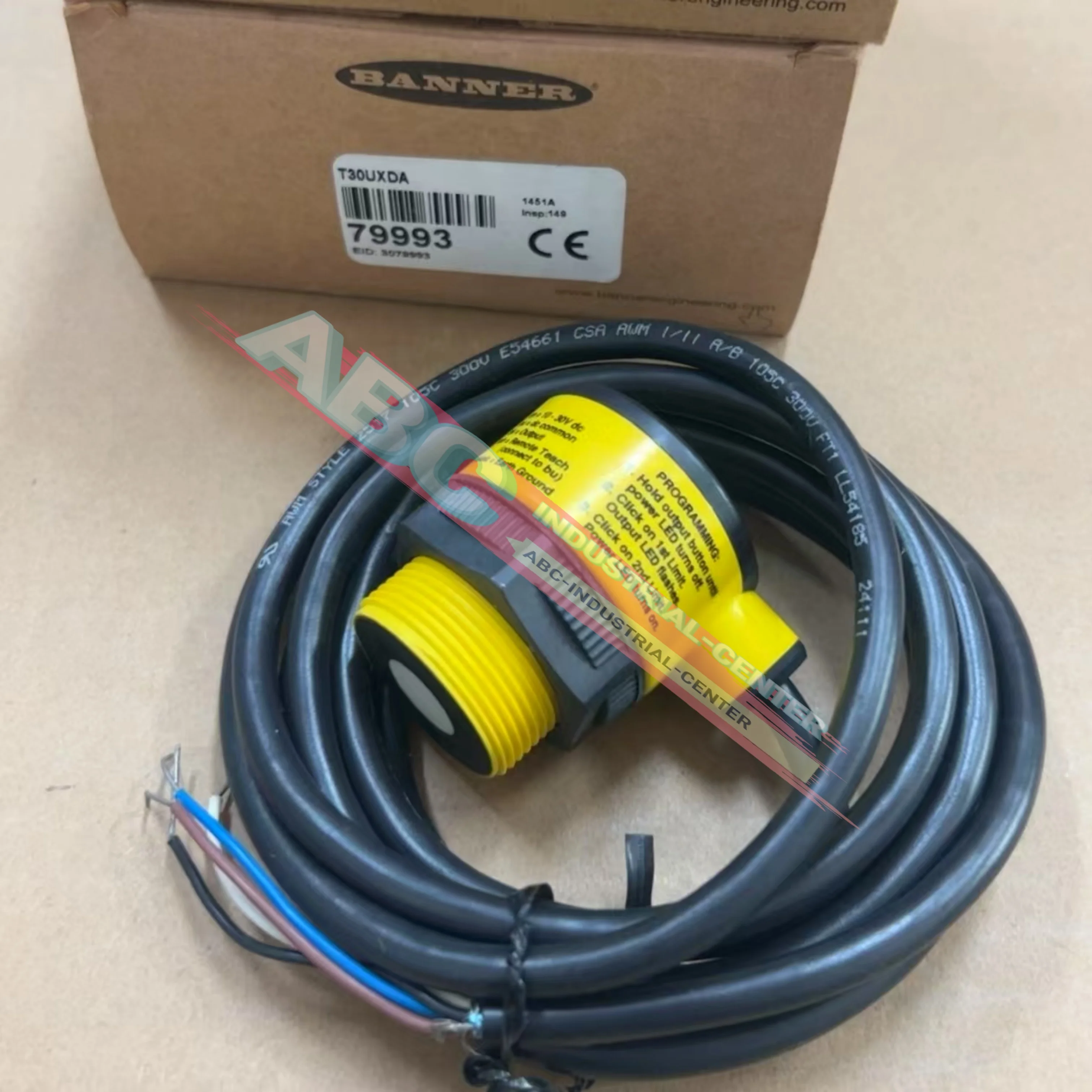 T30UXDC T30UXIA العلامة التجارية UItrasonic اختبار الاستشعار T30UXIB جديد