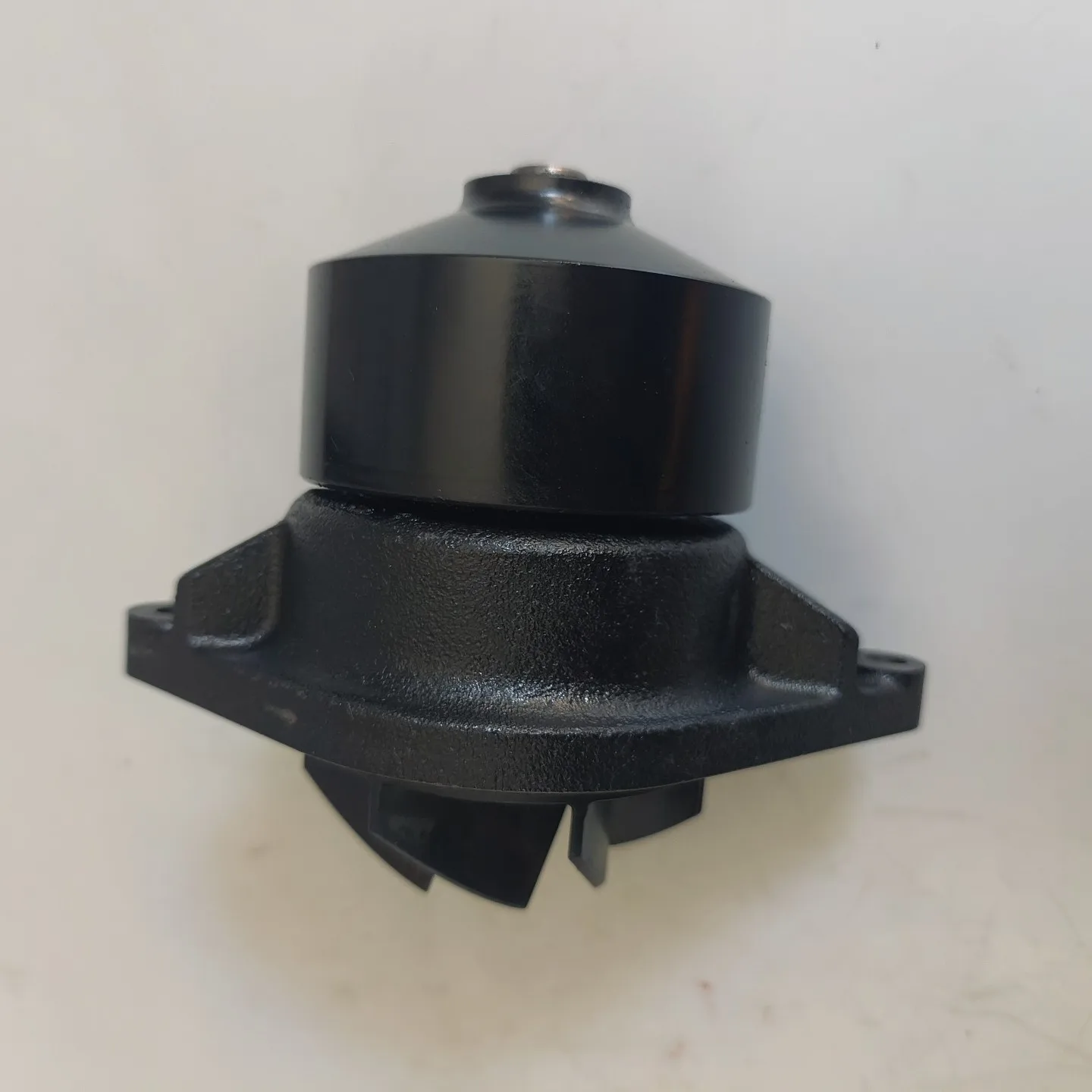 B6.2 National VI ISDe Engine Water Pump 5520883 Truck Bus