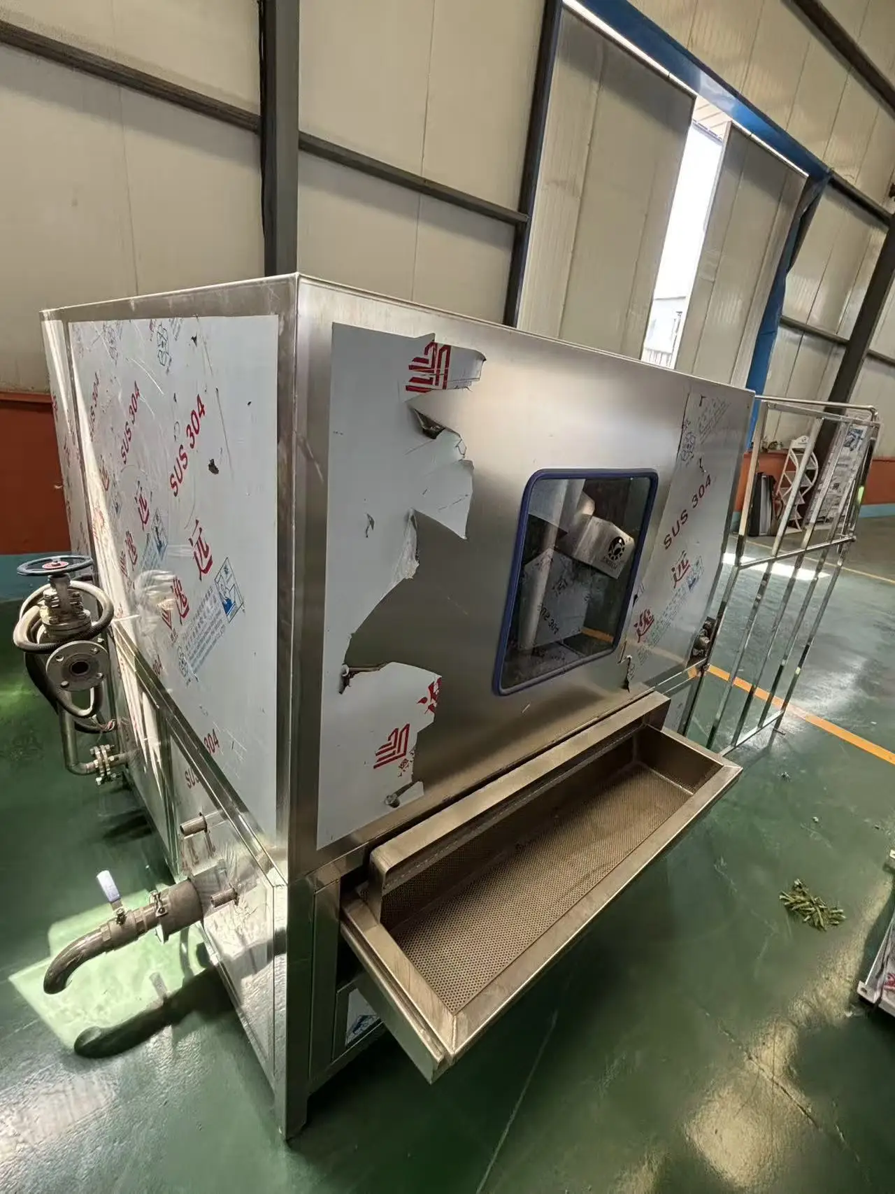 Customizable Electric Food Grade Stainless Steel Automatic Cold Water Skip  Cleaning Machine Hopper Cart Washer