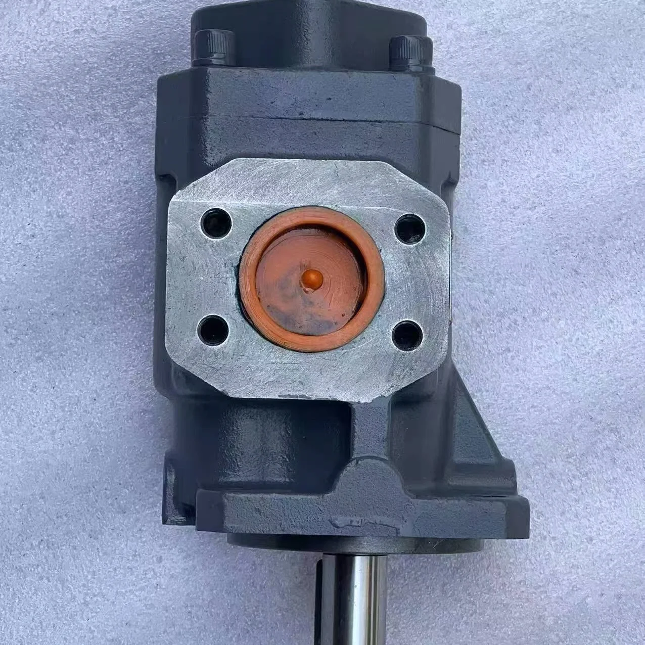 fixed flow gear unit serves oil feeding spare for hydraulic station auxiliary makeup oil system KF32RF1-D25