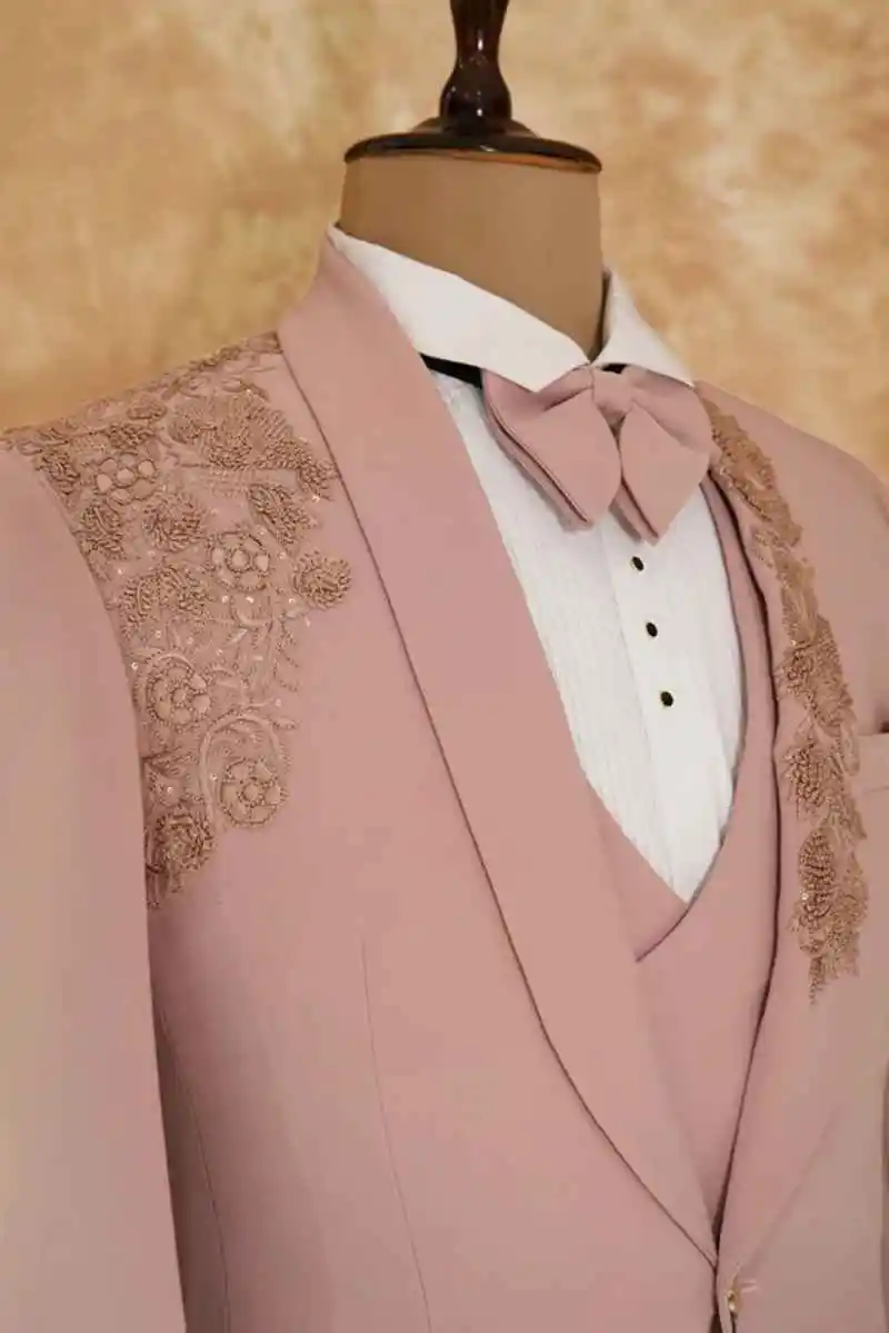 Klasyczna aplikacja garnitury męskie zestaw formalne szalowe klapy zroszony smokingi ślubne drużbowie marynarka zapinana na jeden guzik 3-częściowa sukienka wizytowa