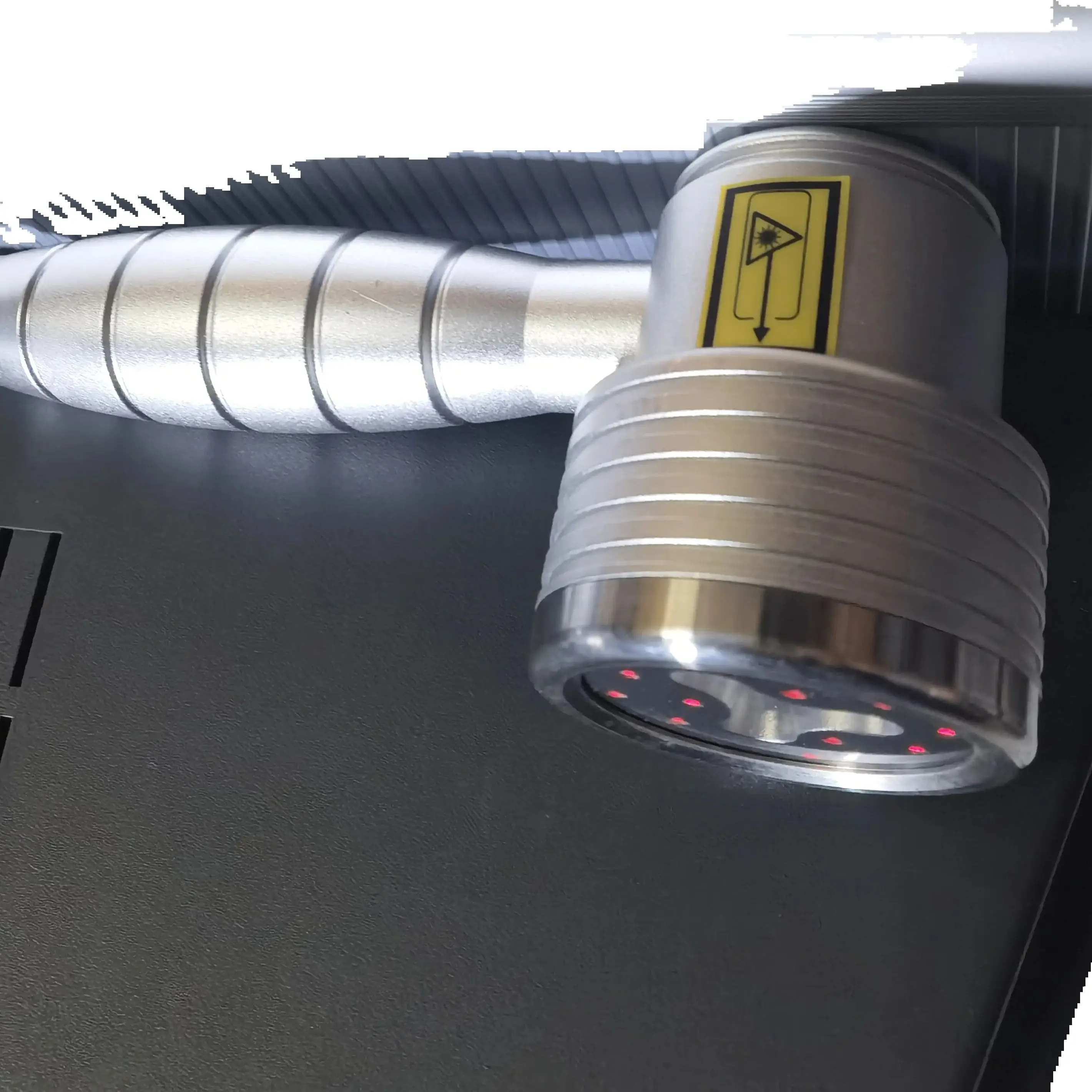 

Лазерное устройство LLLT высокой интенсивности мощностью 5 Вт для тяжелой боли в спине, ишиаса и борьбы сinflammation