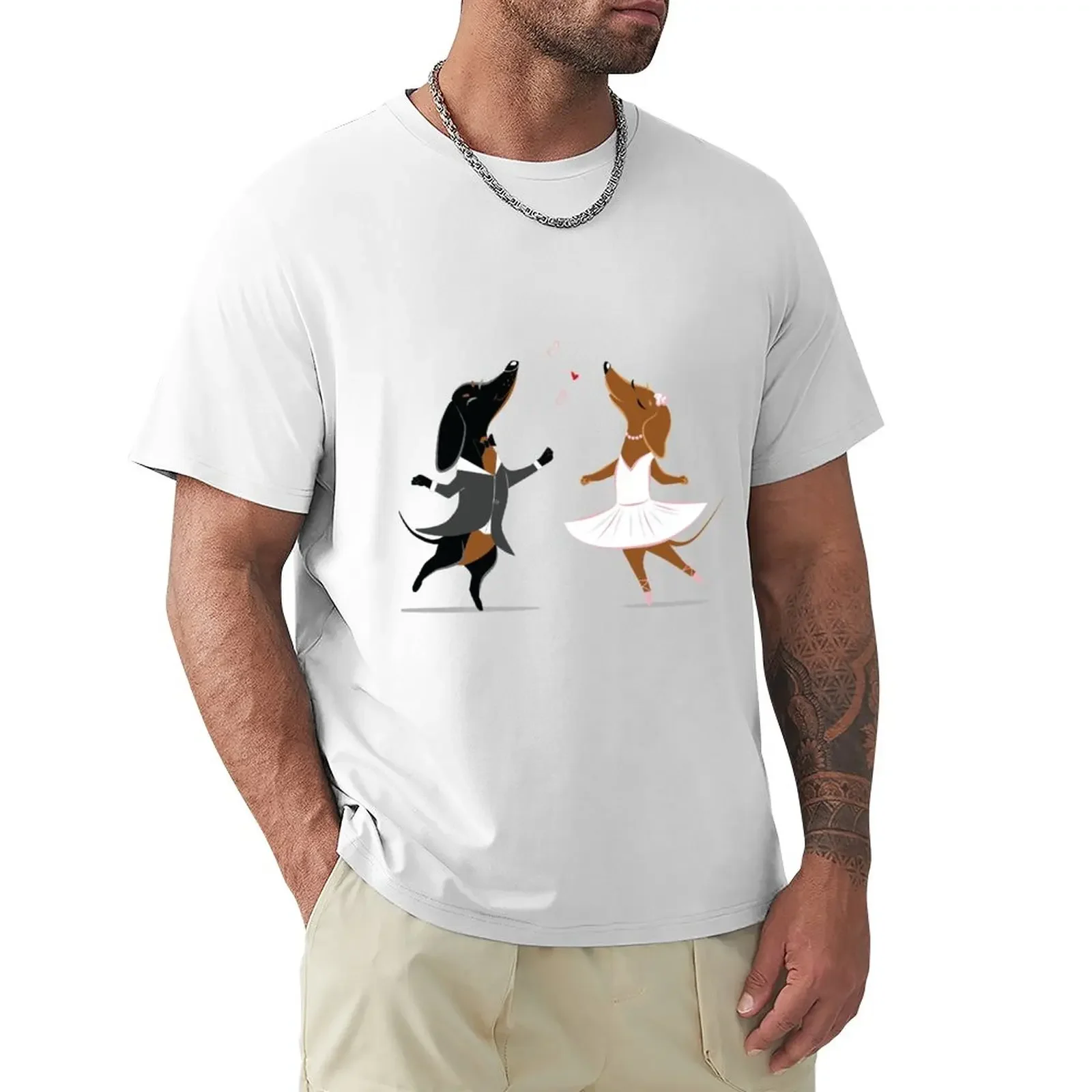 

Dachshund couple dancing T-Shirt oversized summer clothes Short sleeve tee men