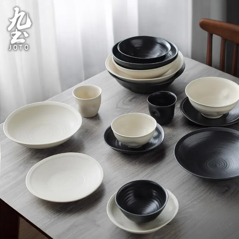 JOTO Multiple sizes available Handmade Simple Ceramic Dinnerware Set CJR0611