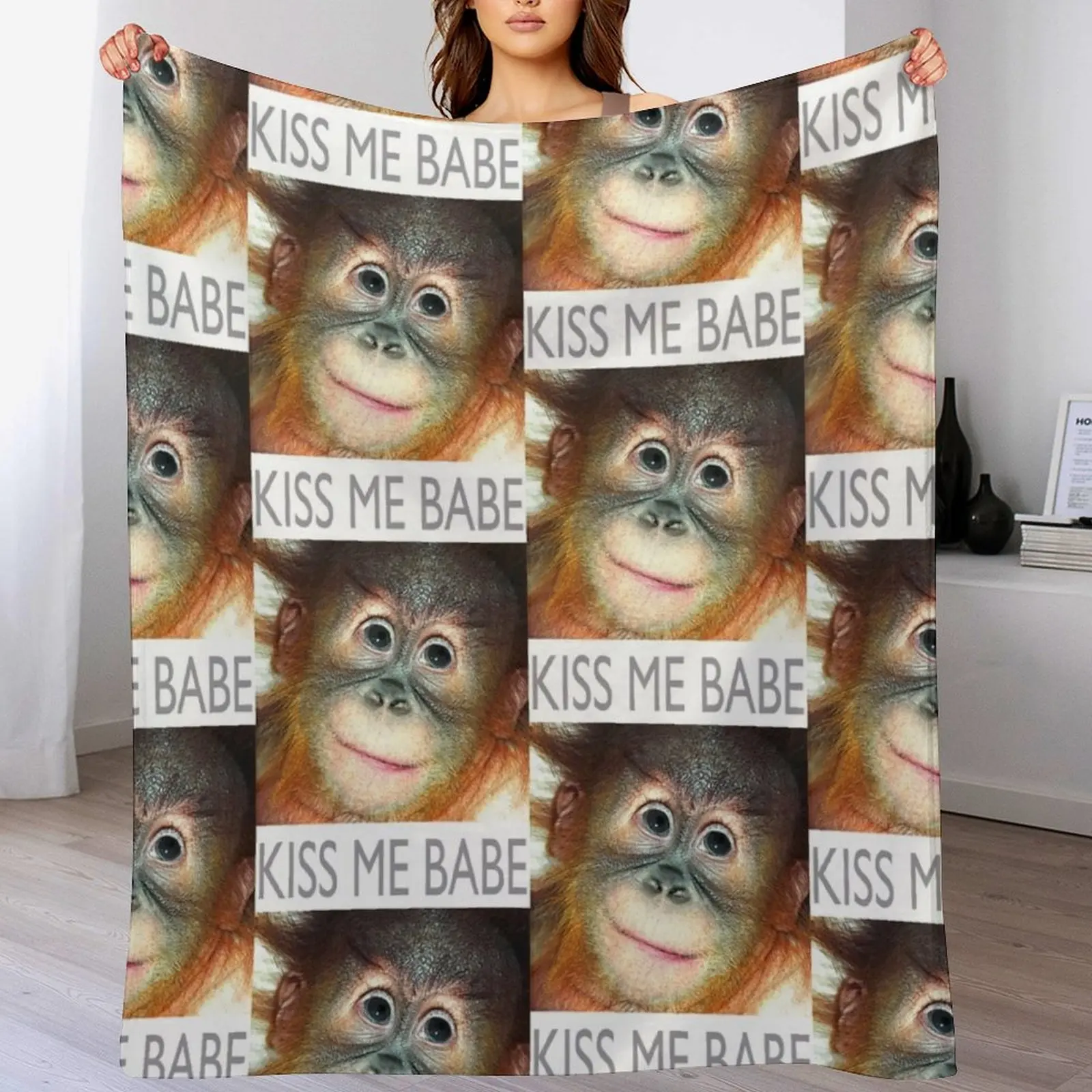 orangutan KISS ME BABE Throw Blanket anime Bed covers Cute Plaid Blankets