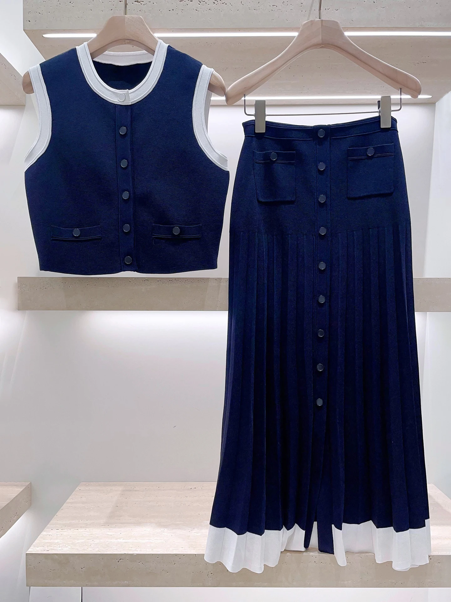 High-End Dames Gebreid Vest En F Rok Set Zomer 2025, Faion Ensemble Polyester Vezel Ronde Ne Knoopsluiting