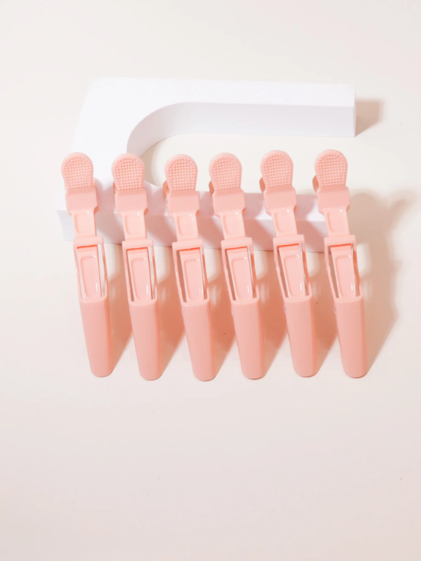 

6pcs crocodile clips, used for shaping segmented hair clips, professional crocodile clips, hair salon styling clips