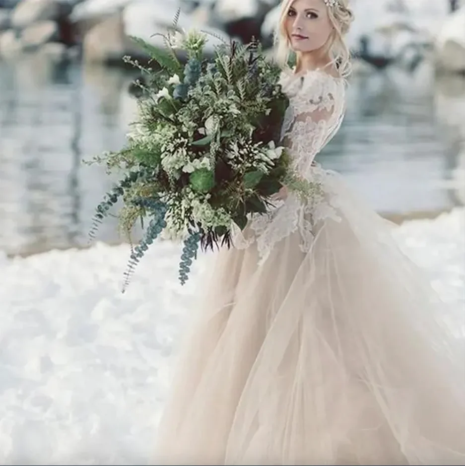 Suknie ślubne w stylu Champagne Lace na plażę, z długimi rękawami, tiulowe, z odkrytymi plecami, bajkowe suknie dla panny młodej, Vestido De Noiva