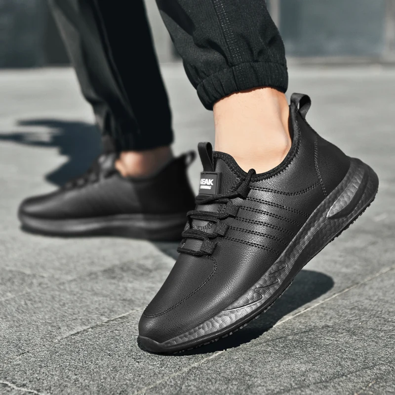 Hotel chef shoes four season new light plus size men\'s kitchen work shoes waterproof non-slip oil-proof chef gareer casual shoes