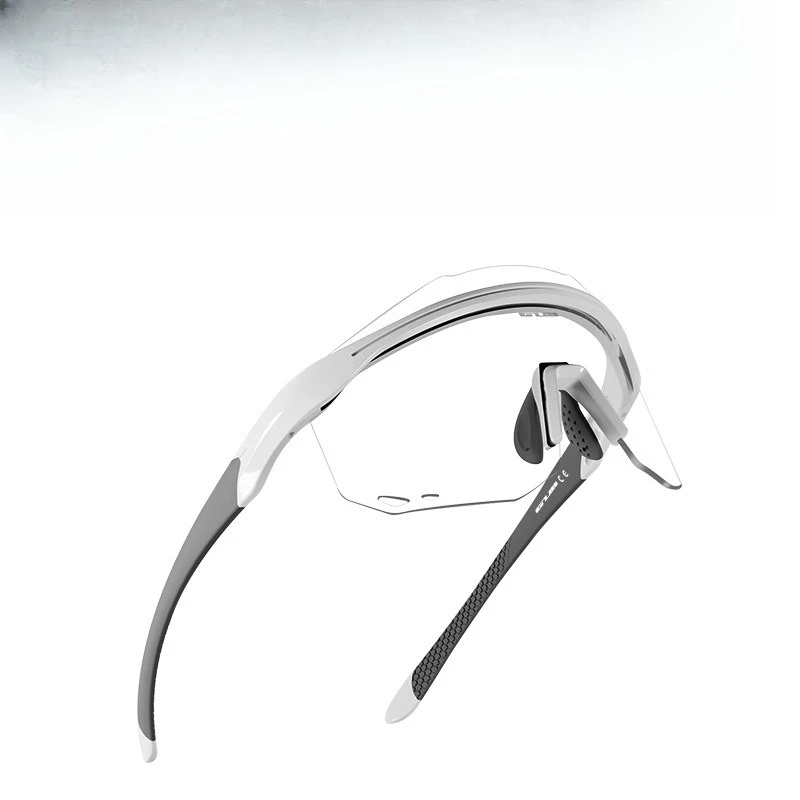 نظارات ركوب شفافة متغيرة الألوان ومضادة للضباب ومضادة للرياح ليلاً ونهارًا ودراجات الطرق للرجال والنساء
