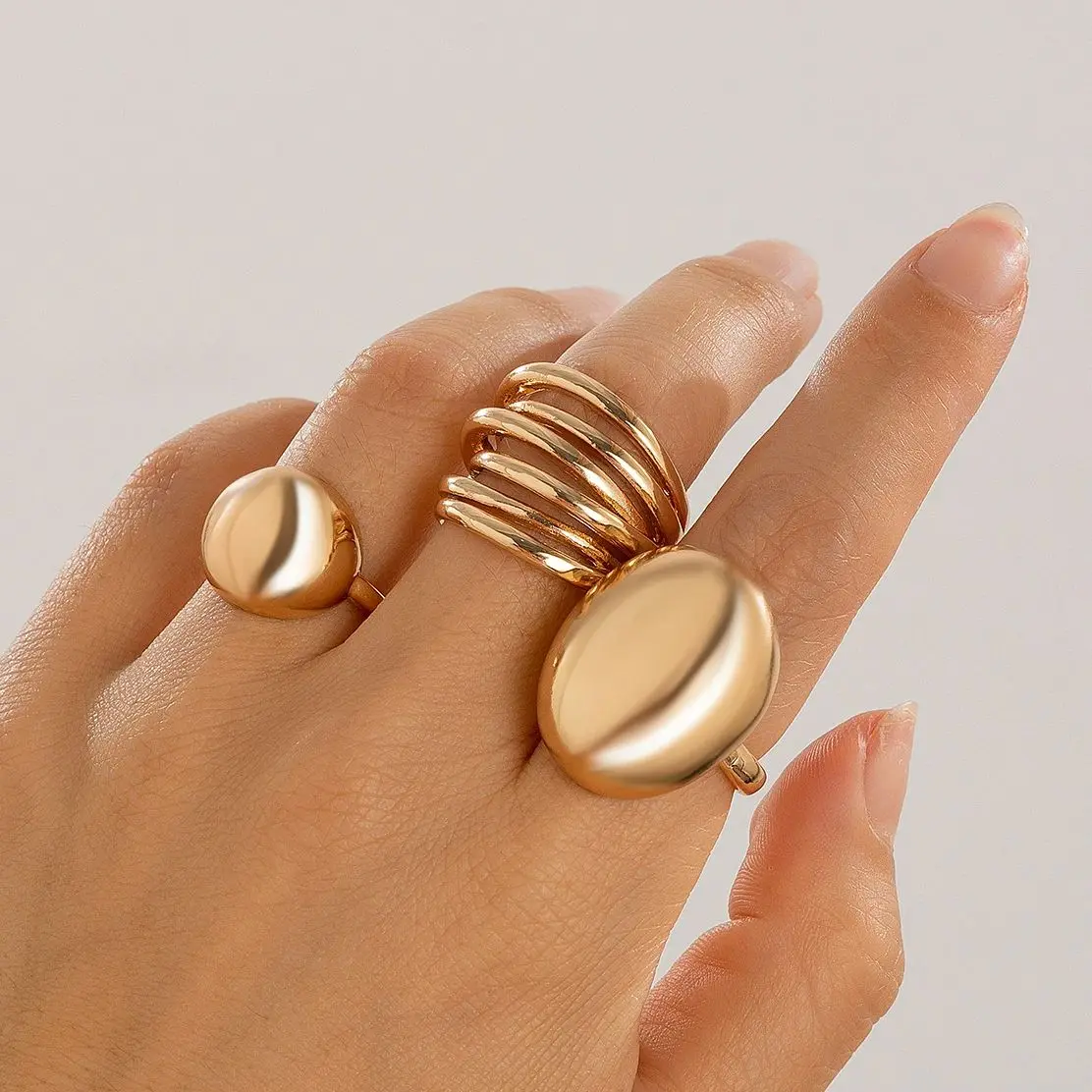 

3 Pcs Smooth Surface Circle Chunky Open Rings Set for Women Trendy Gold Color Geometric Multilayer Finger Rings Fashion Jewelry