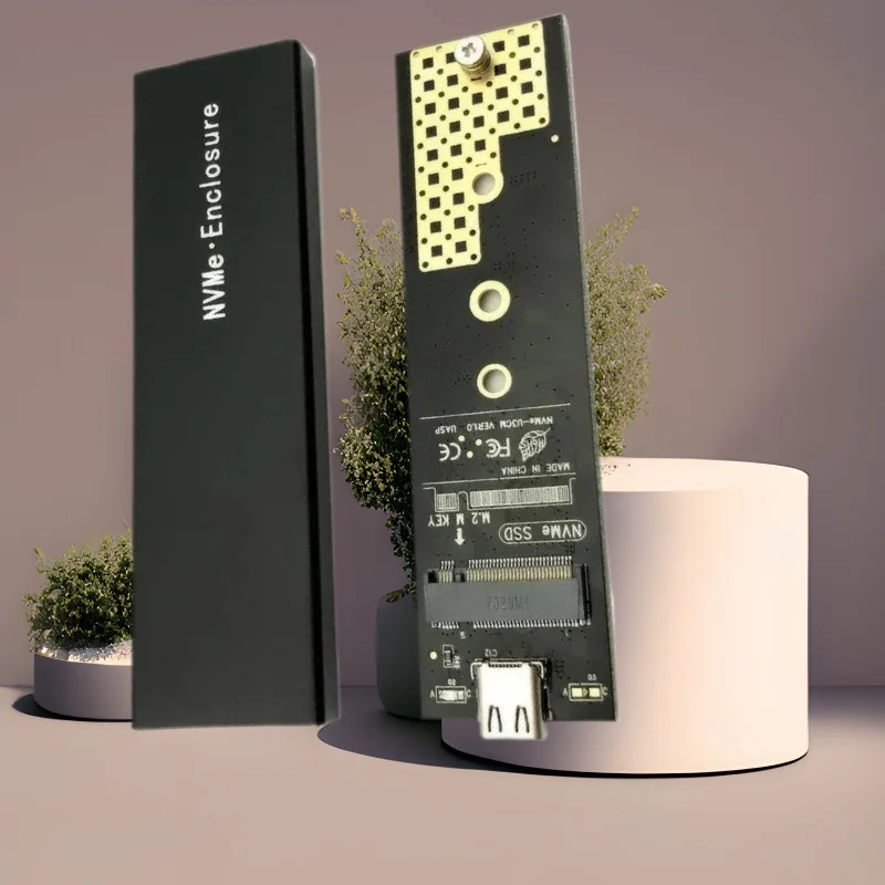 

Dual Protocol M2 SSD Case M.2 NVMe SSD Enclosure Adapter 10G USB3.2 Gen2 USB C External Hard Drive Box Support M.2 SATA/NVME SSD