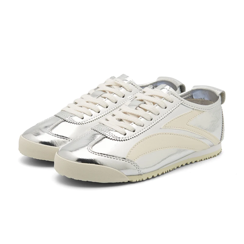 

FallClassic mesh casual sports shoes, retro gene, trend continuation