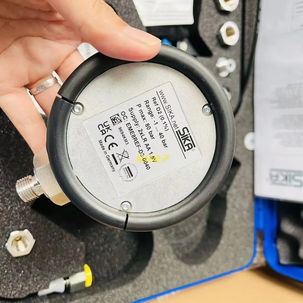 Versorgung SIKA PM40.2 + D2-Kalibrator + Manometer P40.2 + E2