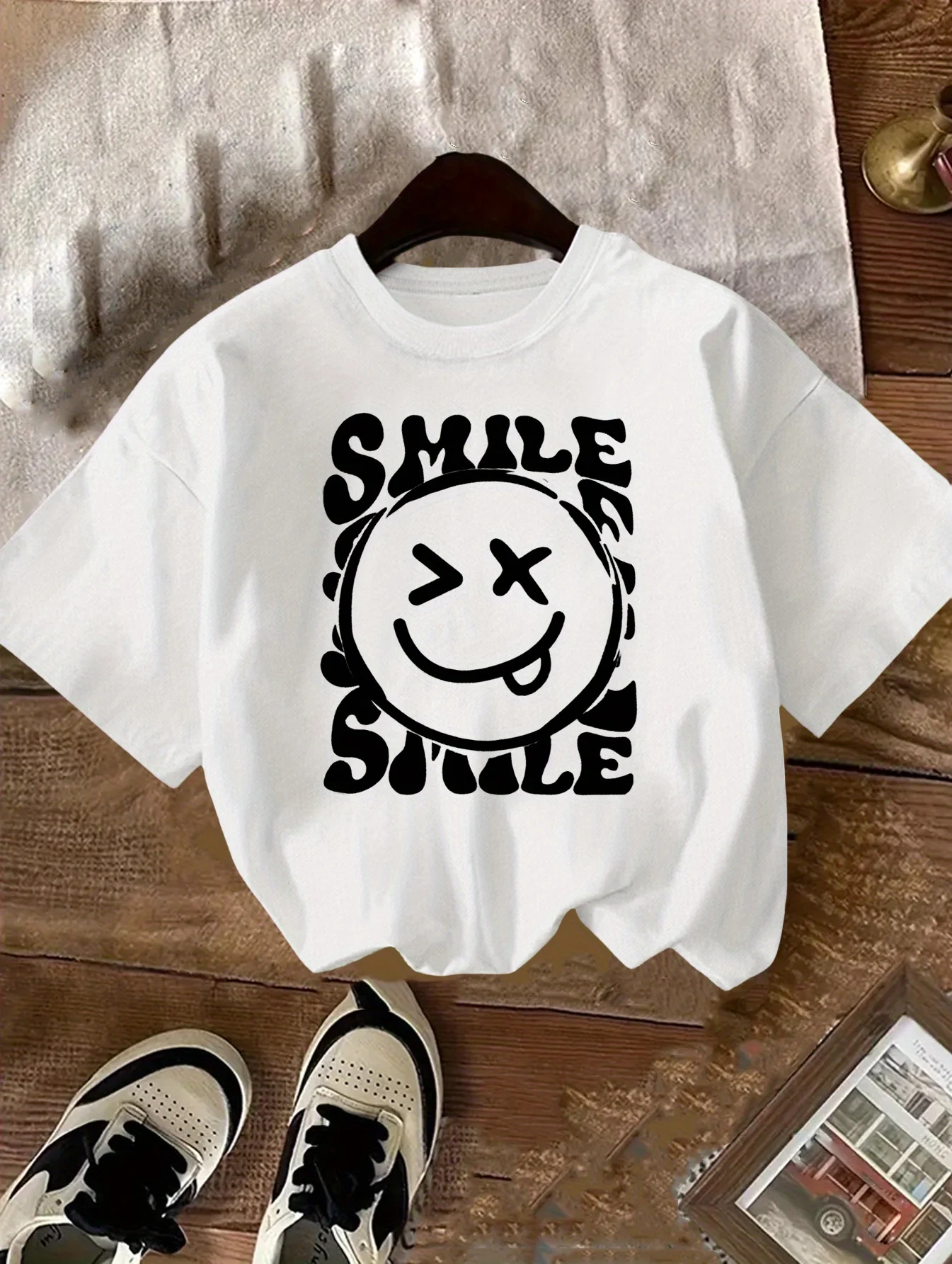 2026 Summer Fashion Round Neck Cotton T-shirt for Girls with 