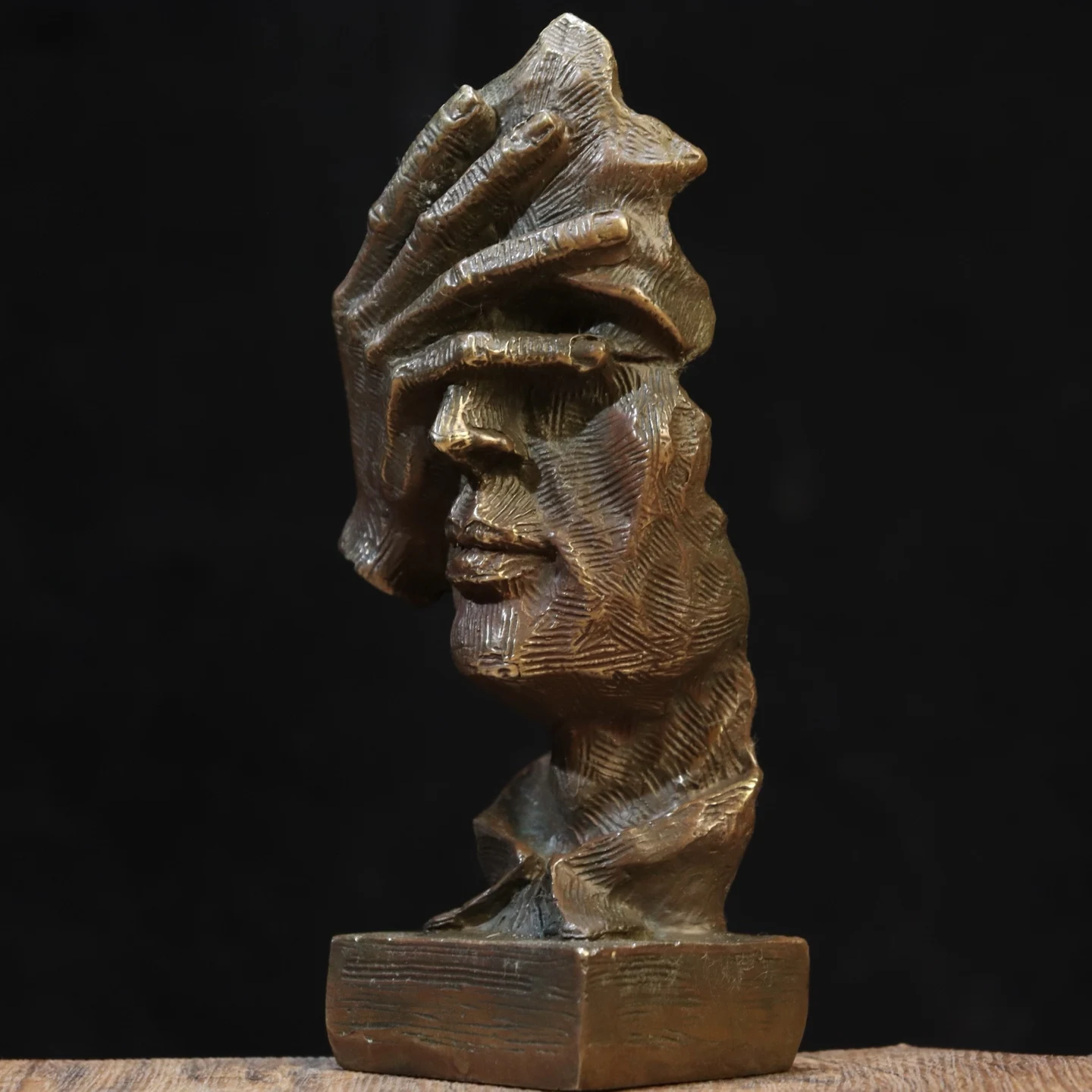Brass Half body statue of a person Cover your face with your hands Art Silence is golden. Don't look Ornaments