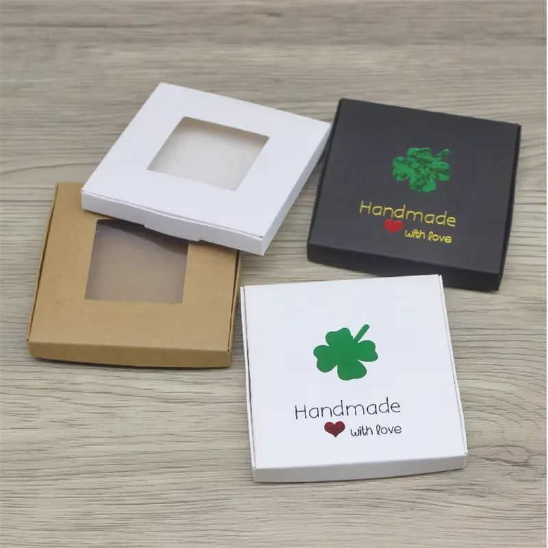 

Wholesale 10pcs 8.5x8.5x1cm DIY small size window Jewelry packing box Clover handmade with love gift package & Wedding box