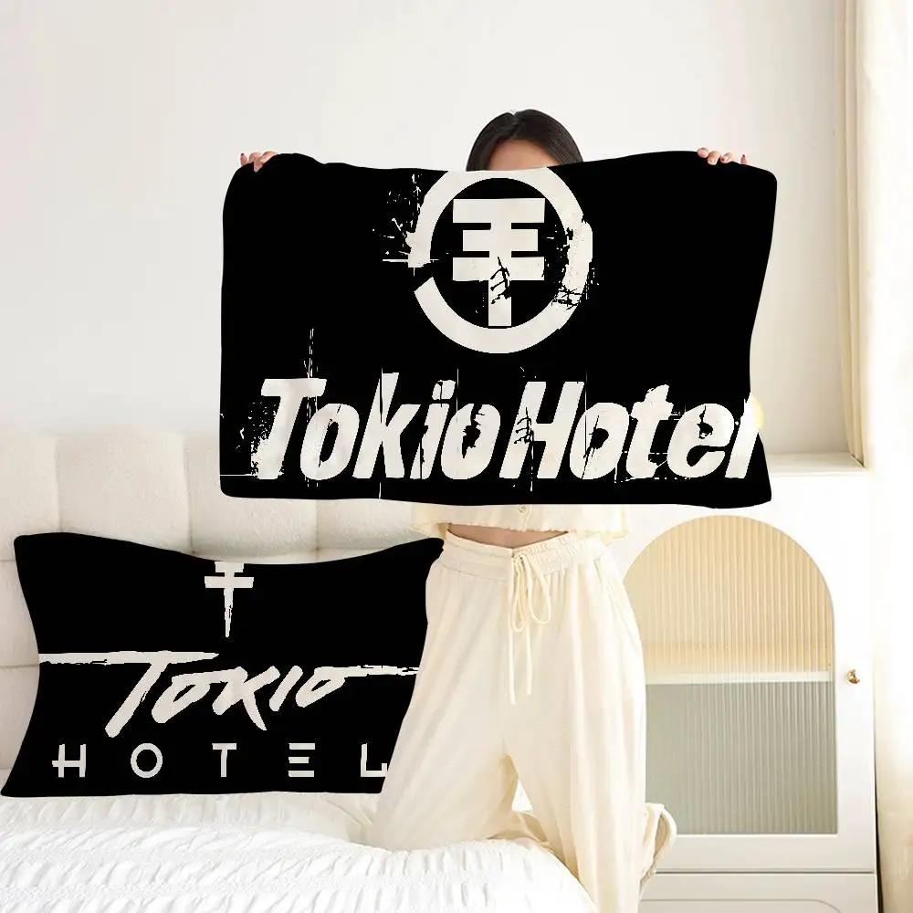Band Tom Bill Kaulitz Tokio Hotel Cartoon Pillow Towels & Cotton Pillow Inner Cases Anti-Head Oil, Polyester & Cotton Options