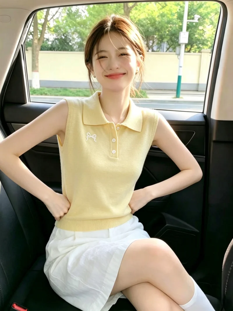 

Yellow Knot Embroidered Neck Knitted Top Women's Summer Ageless Versatile Sleeveless Self-Keeping Style Silk B...