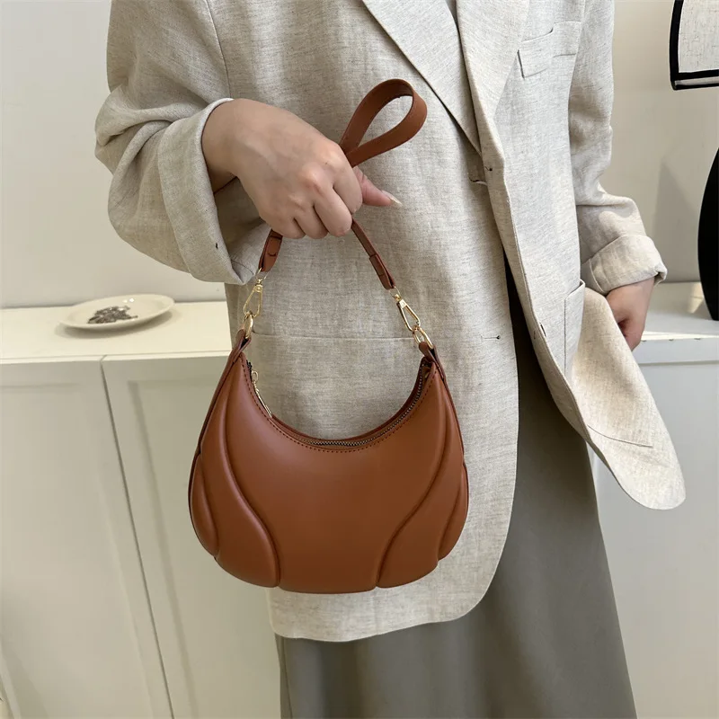 Women Y2K Candy Color Half Moon Crossbody Shoulder Bag Large Capacity PU Underarm Bag Saddle Tote Female Commuter Handbag