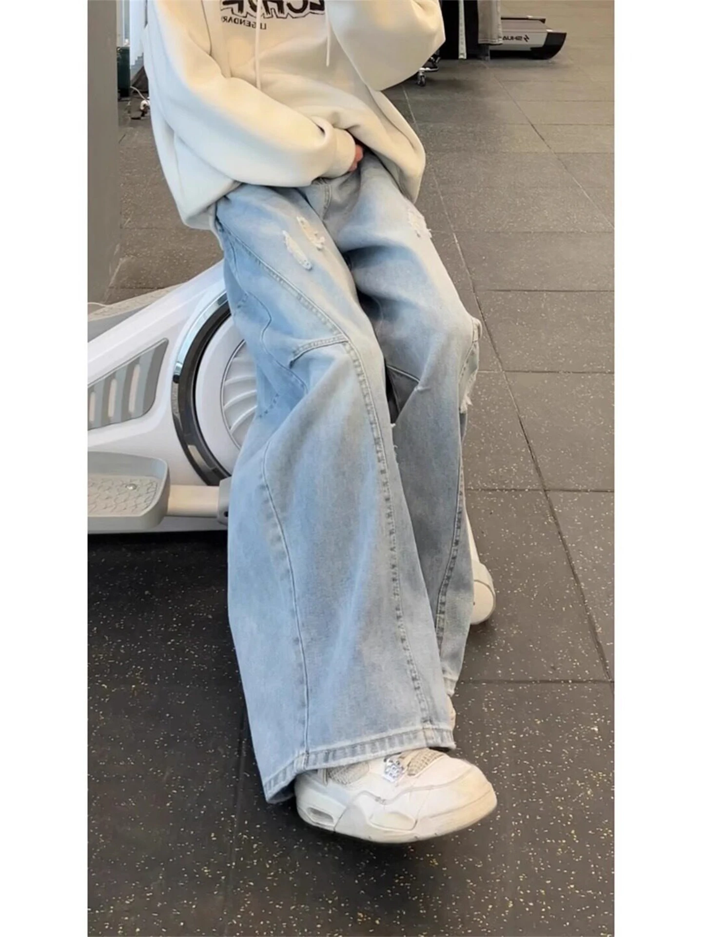 Light Blue Ripped Denim Jeans Men's Style Cleanfit Wide Leg Pants American High Street Micro Flare Long Trousers Casual Fashion