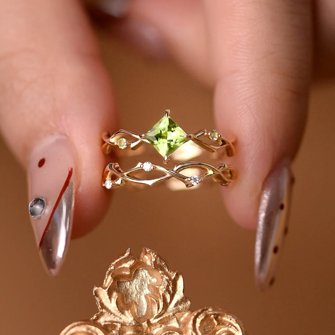 vintage Elegant Light Luxury Glossy winding Green Gemstone rings for women trend Two Piece Set Stacked Style Ring jewelry
