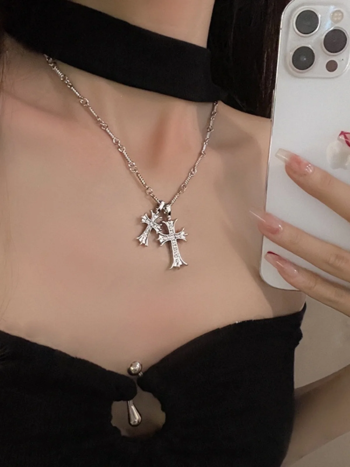 double cross pendant necklace y2k style for woman