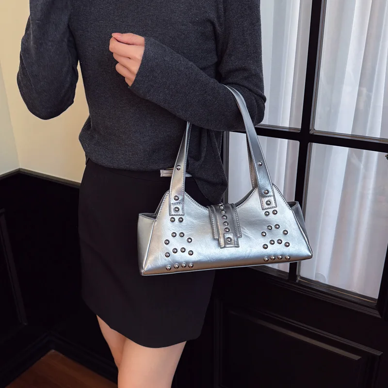 

2025 Summer Underarm Bag, Chic Shoulder Purse for Women, Minimalist Crossbody Tote, Versatile Day to Night Bag, Textured Sling