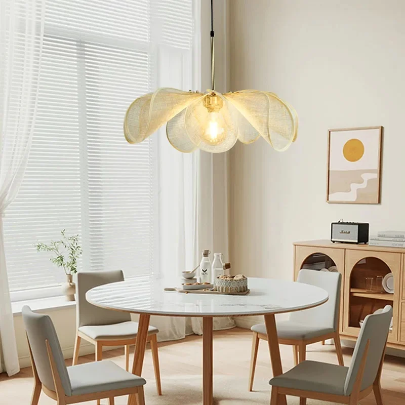 Flower Fabric Pendant Light Petal Shape Handwoven Textile Hanging Lamp Japandi Dining Room Homestay Ceiling Light