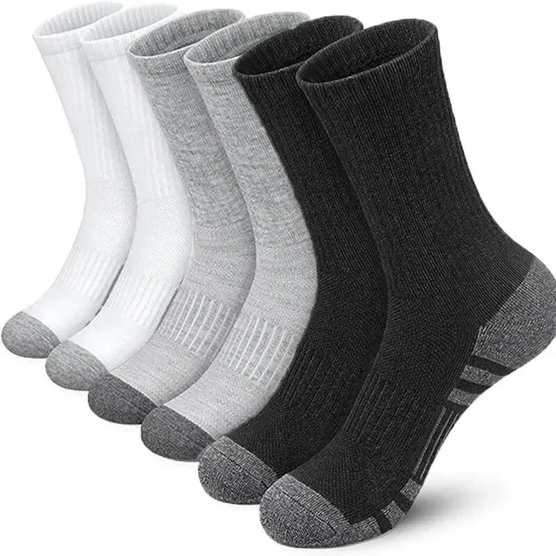 Men's Outdoor Gym Socks High Quality Comfortable Soft Ground-Gripping Football  New Style