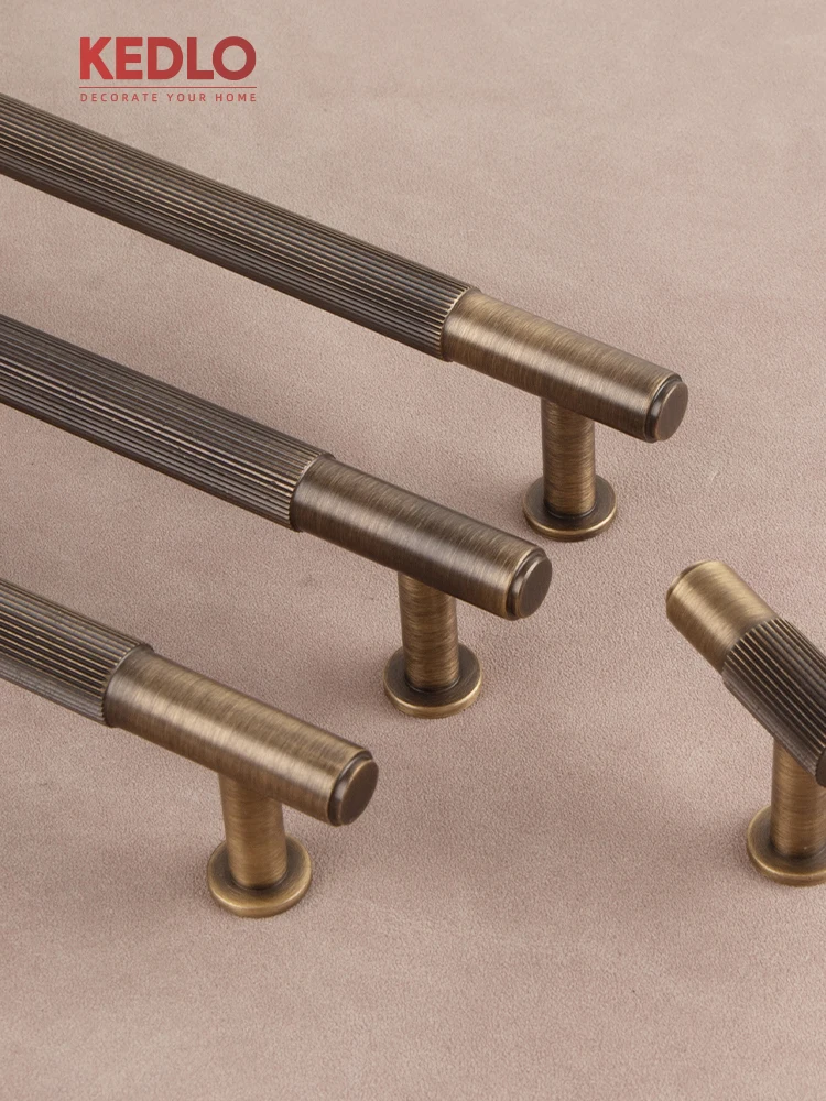 KEDLO Massiver Messinggriff in Gunmetal-Optik, 500 mm lang, Küchenschranktürgriff, gebürsteter Messinggriff, Schubladengriff, antiker Messing-T-Griff – Detail 2