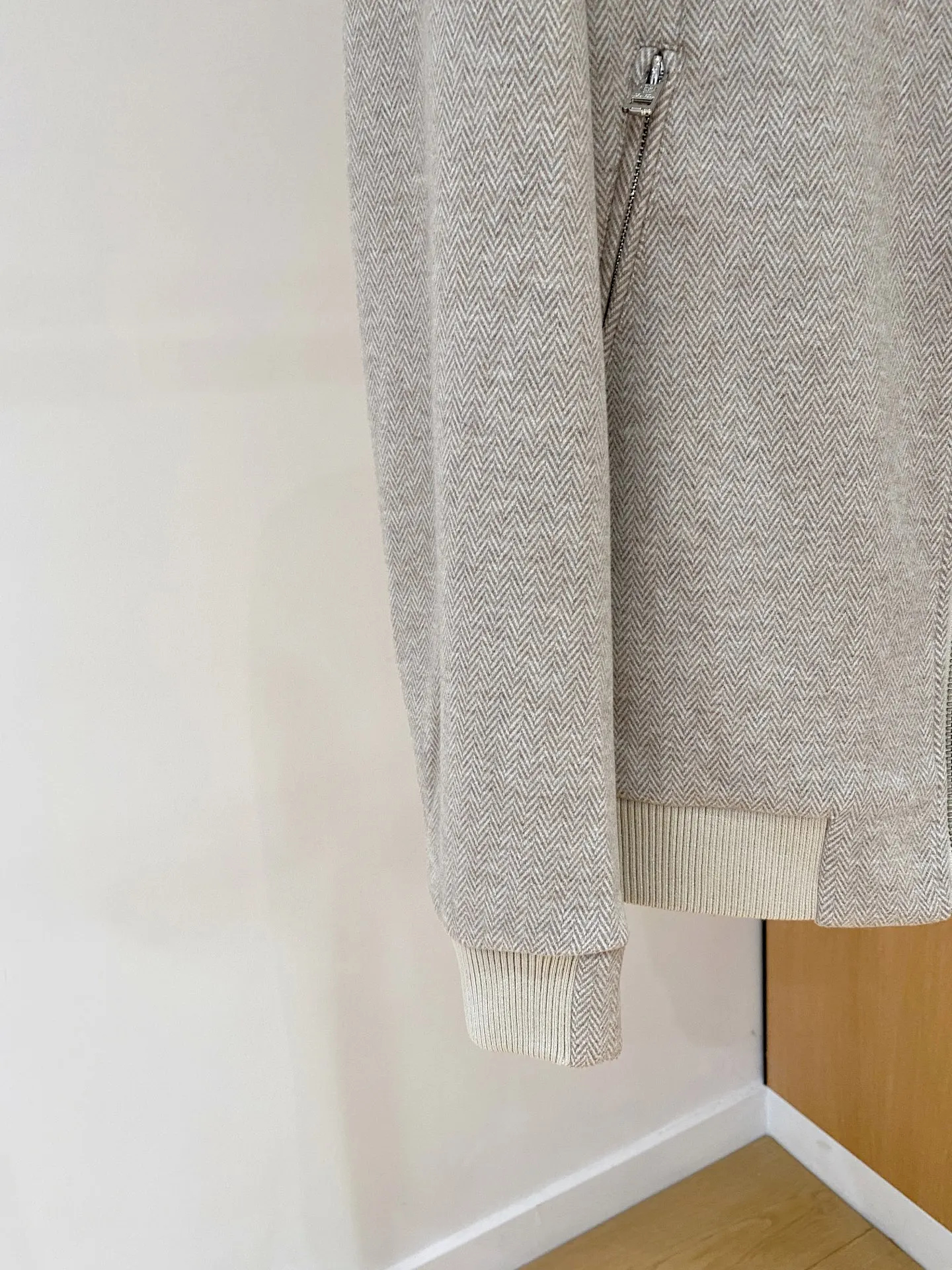 سترة حرارية كاجوال ذات طية صدر السترة وأكمام طويلة بلون سادة BC 25SS