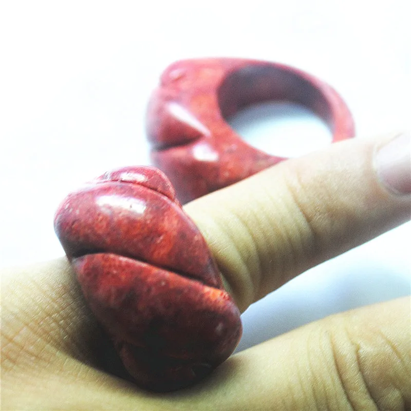 

1PC Women Rings Natural Sponge Coral Materials Hole Diameter 19MM FOR Wedings Or Party