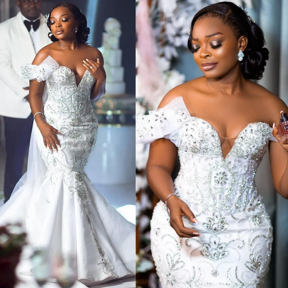 

Customized Spark Beaded Rhinestones Wedding Dress For Bride Off The Shoulder African Marriage Trumpet Church Bridal Gowns